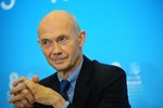 Pascal Lamy 100x150